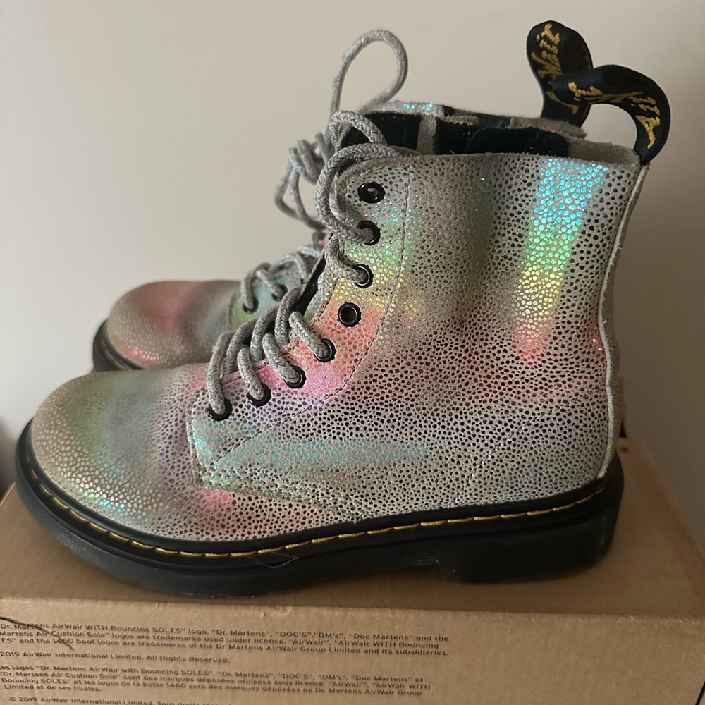 Dr Martens - Girls size 1